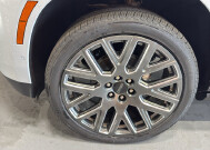 2026 GMC Yukon XL in Burlington, WI 53105 - 18153195 9