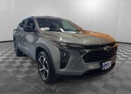 2025 Chevrolet Trax in Burlington, WI 53105 - 18153218 7
