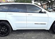 2019 Jeep Grand Cherokee in Miramar, FL 33023 - 18153229 8