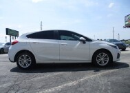 2019 Chevrolet Cruze in Oak Grove, MO 64075 - 18153280 4