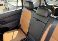 2018 Volkswagen Tiguan in Phoenix, AZ 85022 - 18153360 8