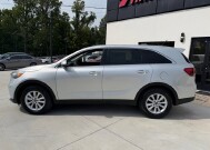 2019 Kia Sorento in Knoxville, TN 37920 - 18153370 8