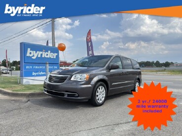 2016 Chrysler Town & Country in Conway, AR 72032