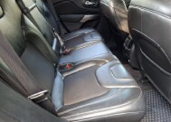 2019 Jeep Cherokee in Knoxville, TN 37912 - 18153395 3