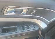 2017 Ford Explorer in Marysville, OH 43040 - 18153432 13
