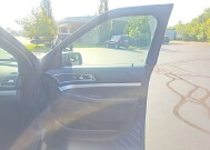 2017 Ford Explorer in Marysville, OH 43040 - 18153432 35