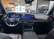 2025 Chevrolet Traverse in Burlington, WI 53105 - 18153440 20