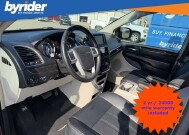 2016 Chrysler Town & Country in Conway, AR 72032 - 18153448 5