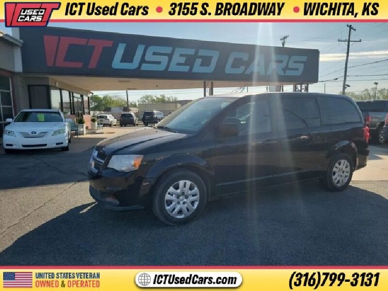 2019 Dodge Grand Caravan in Wichita, KS 67216 - 18153451
