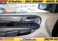 2019 Dodge Grand Caravan in Wichita, KS 67216 - 18153451 18