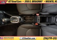 2020 Jeep Renegade in Wichita, KS 67216 - 18153452 22