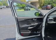 2017 Kia Sorento in Marysville, OH 43040 - 18153455 11