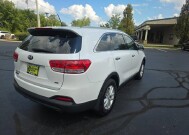 2017 Kia Sorento in Marysville, OH 43040 - 18153455 7