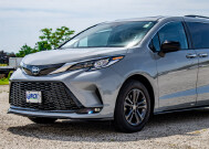 2024 Toyota Sienna in Burlington, WI 53105 - 18153464 16