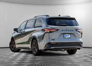 2024 Toyota Sienna in Burlington, WI 53105 - 18153464 7