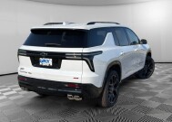 2026 Chevrolet Traverse in Burlington, WI 53105 - 18153465 4