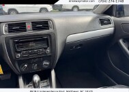 2013 Volkswagen Jetta in Matthews, NC 28105 - 18153502 13