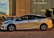 2018 Toyota Prius Prime in Phoenix, AZ 85020 - 18153533 5