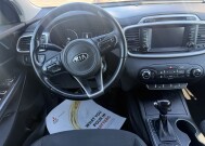 2017 Kia Sorento in Phoenix, AZ 85022 - 18153555 7
