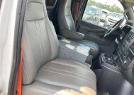 2018 Chevrolet Express 2500 in Blauvelt, NY 10913 - 18153565 16