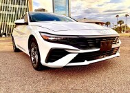 2024 Hyundai Elantra in Phoenix, AZ 85020 - 18153569 5