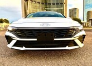 2024 Hyundai Elantra in Phoenix, AZ 85020 - 18153569 4