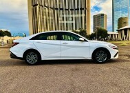 2024 Hyundai Elantra in Phoenix, AZ 85020 - 18153569 10