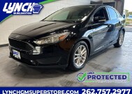 2017 Ford Focus in Burlington, WI 53105 - 18153577 32
