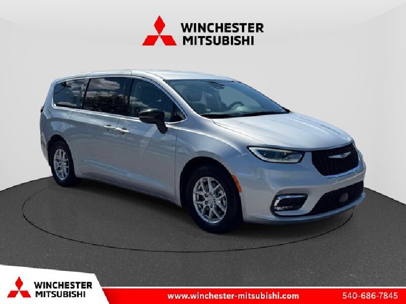2024 Chrysler Pacifica in Winchester, VA 22602 - 18153589