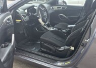 2017 Hyundai Veloster in Mesa, AZ 85212 - 18153607 15