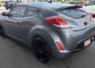 2017 Hyundai Veloster in Mesa, AZ 85212 - 18153607 7