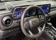 2024 Chevrolet Colorado in Burlington, WI 53105 - 18153616 15