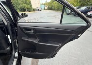 2016 Toyota Camry in Marysville, OH 43040 - 18153649 36