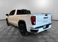 2022 GMC Sierra 1500 in Burlington, WI 53105 - 18153663 3