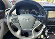 2016 Hyundai Sonata in Knoxville, TN 37920 - 18153713 20