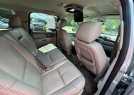 2013 GMC Yukon XL in Flowery Branch, GA 30542 - 18153714 9