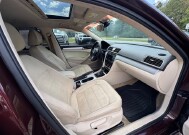 2013 Volkswagen Passat in Flowery Branch, GA 30542 - 18153716 8