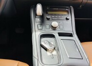 2015 Lexus CT 200h in Phoenix, AZ 85020 - 18153796 10