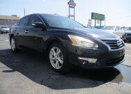 2015 Nissan Altima in Oak Grove, MO 64075 - 18153822 3