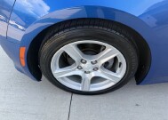 2017 Chevrolet Camaro in Knoxville, TN 37920 - 18153825 27