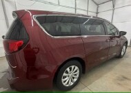 2018 Chrysler Pacifica in Austell, GA 30168 - 18153832 6