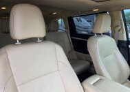 2019 Toyota Highlander in Miramar, FL 33023 - 18153848 20