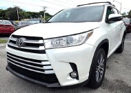 2019 Toyota Highlander in Miramar, FL 33023 - 18153848 3