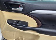 2019 Toyota Highlander in Miramar, FL 33023 - 18153848 19