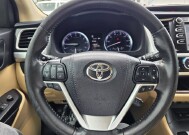 2019 Toyota Highlander in Miramar, FL 33023 - 18153848 26