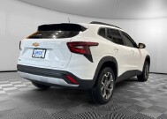 2026 Chevrolet Trax in Burlington, WI 53105 - 18153855 5