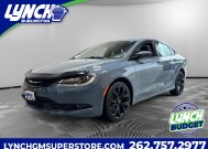 2015 Chrysler 200 in Burlington, WI 53105 - 18153910 1