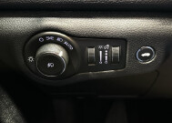 2015 Chrysler 200 in Burlington, WI 53105 - 18153910 27