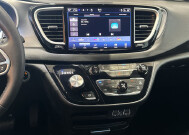 2025 Chrysler Pacifica in Burlington, WI 53105 - 18153915 30