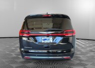 2025 Chrysler Pacifica in Burlington, WI 53105 - 18153915 4
